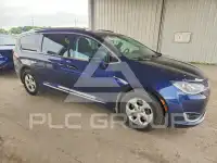 2017 Chrysler PACIFICA фото