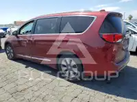2017 Chrysler PACIFICA photo