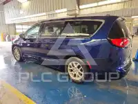 2017 Chrysler PACIFICA photo