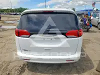 2017 Chrysler PACIFICA photo