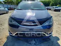2017 Chrysler PACIFICA фото