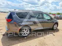 2017 Chrysler PACIFICA фото