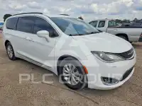 2017 Chrysler PACIFICA фото