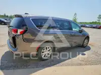 2017 Chrysler PACIFICA фото