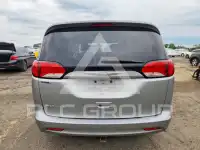 2017 Chrysler PACIFICA фото