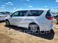 2017 Chrysler PACIFICA photo