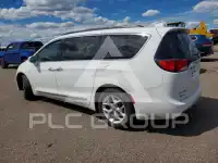 2017 Chrysler PACIFICA фото