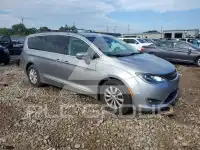 2017 Chrysler PACIFICA фото