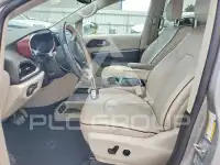 2017 Chrysler PACIFICA фото