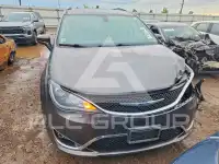 2017 Chrysler PACIFICA фото