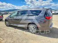 2017 Chrysler PACIFICA фото