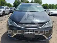 2017 Chrysler PACIFICA photo
