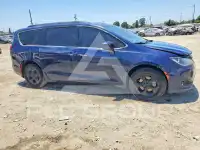 2017 Chrysler PACIFICA фото