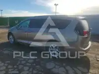 2017 Chrysler PACIFICA photo