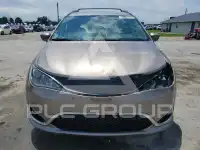2017 Chrysler PACIFICA фото