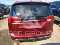 2017 Chrysler PACIFICA photo