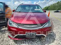 2017 Chrysler PACIFICA фото