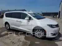 2017 Chrysler PACIFICA фото