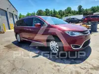 2017 Chrysler PACIFICA фото