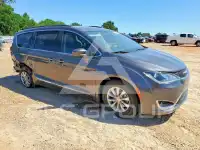 2017 Chrysler PACIFICA фото