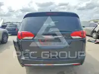 2017 Chrysler PACIFICA photo