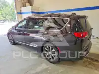 2017 Chrysler PACIFICA фото