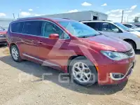 2017 Chrysler PACIFICA фото