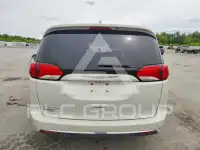 2017 Chrysler PACIFICA фото