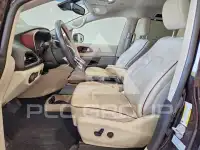 2017 Chrysler PACIFICA фото