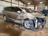 2017 Chrysler PACIFICA фото