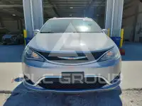 2017 Chrysler PACIFICA фото