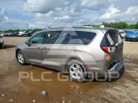 2017 Chrysler PACIFICA photo