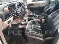 2017 Chrysler PACIFICA photo