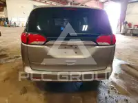 2017 Chrysler PACIFICA фото
