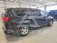 2017 Chrysler PACIFICA фото