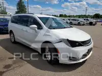 2017 Chrysler PACIFICA фото