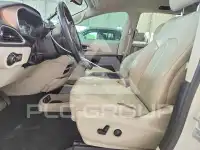 2017 Chrysler PACIFICA photo