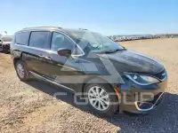 2017 Chrysler PACIFICA фото