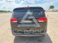 2017 Chrysler PACIFICA photo