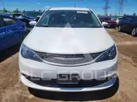 2017 Chrysler PACIFICA photo
