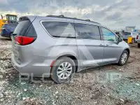 2017 Chrysler PACIFICA фото