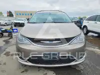 2017 Chrysler PACIFICA фото