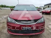 2017 Chrysler PACIFICA photo