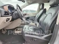 2017 Chrysler PACIFICA фото