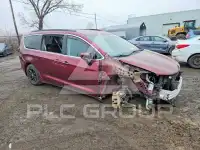 2017 Chrysler PACIFICA photo