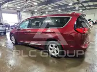 2017 Chrysler PACIFICA фото