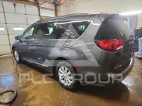 2017 Chrysler PACIFICA фото
