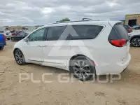 2017 Chrysler PACIFICA фото