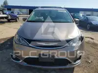 2017 Chrysler PACIFICA фото
