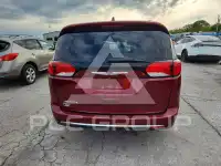2017 Chrysler PACIFICA фото